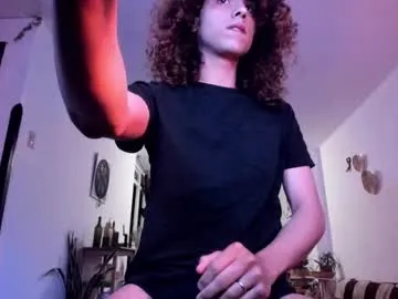 charlie_eusse – webcam model profile photo Image 12