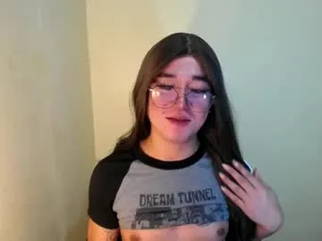 desirable_lorinexx's Thumb Image