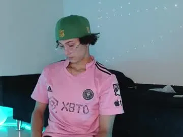 Anallovess – webcam model profile photo Image 5