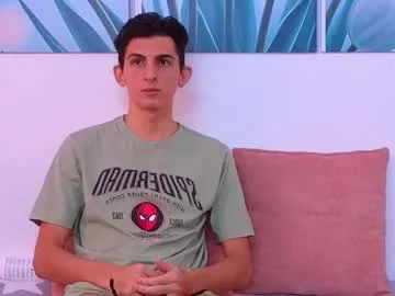 lucretiaburnaugh – webcam model profile photo Image 3