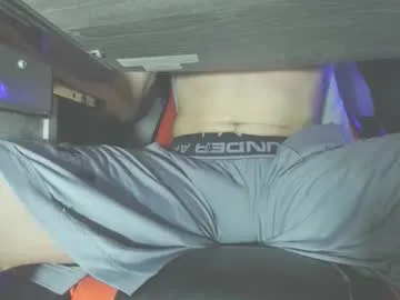 octavarium211 – webcam model profile photo Image 9