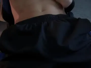 umi_umi_7 – webcam model profile photo Image 11