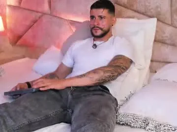 tyler_gus – webcam model profile photo Image 5