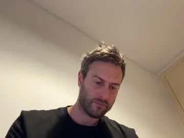 StarKristy – webcam model profile photo Image 18