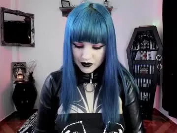 lucretiaburnaugh – webcam model profile photo Image 4