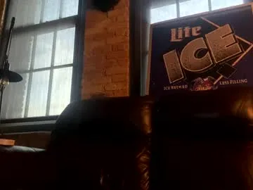 str8dj – webcam model profile photo Image 9