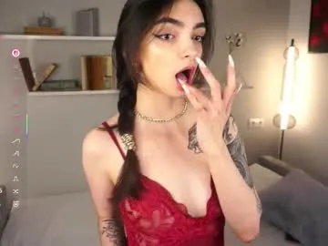 maataaan – webcam model profile photo Image 18