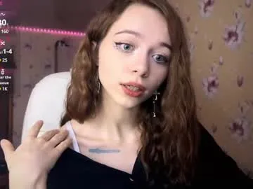 lucretiaburnaugh – webcam model profile photo Image 1