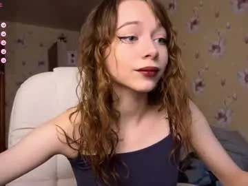 lucretiaburnaugh – webcam model profile photo Image 5