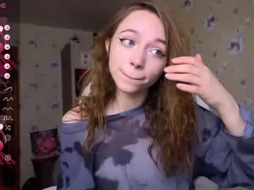 lucretiaburnaugh – webcam model profile photo Image 8