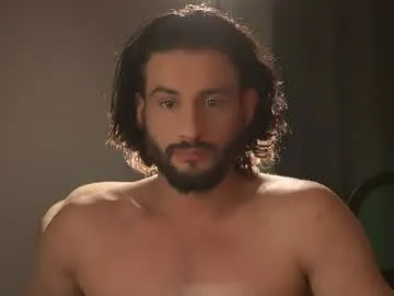 ponzothc – webcam model profile photo Image 17