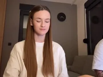 EvieEvans – webcam model profile photo Image 2