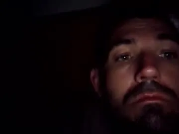 TOP_po – webcam model profile photo Image 11