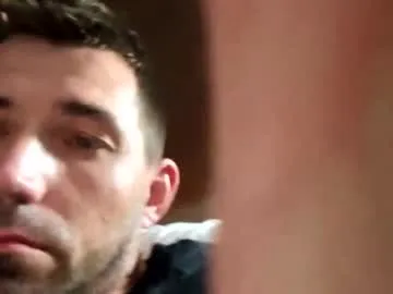 TOP_po – webcam model profile photo Image 5