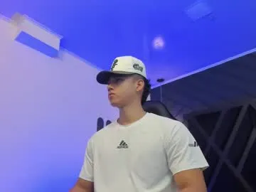 mayadashaaa – webcam model profile photo Image 3