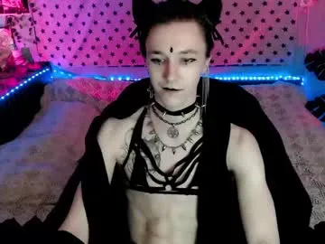 glasses_cat – webcam model profile photo Image 6