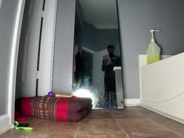 dirtypub – webcam model profile photo Image 10