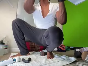 dirtypub – webcam model profile photo Image 12