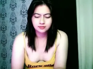 -VikkiL0vesCheese- – webcam model profile photo Image 18