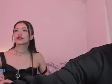 hina_porn – webcam model profile photo Image 12