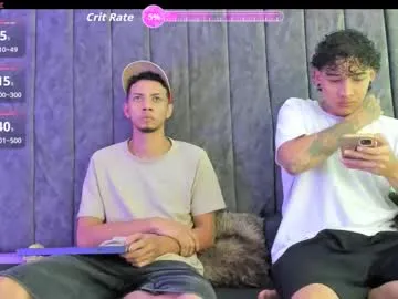 IORio2 – webcam model profile photo Image 11