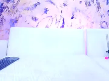 wolfan_sky – webcam model profile photo Image 12