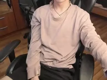 kustom77 – webcam model profile photo Image 16