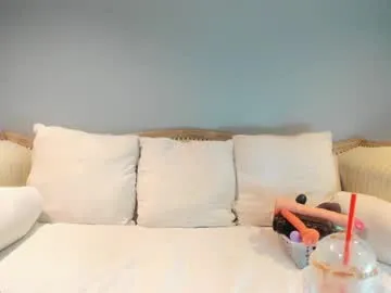 IORio2 – webcam model profile photo Image 19