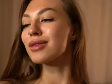 EvieEvans – webcam model profile photo Image 6