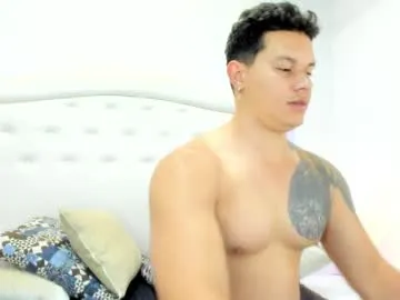 faplex – webcam model profile photo Image 8