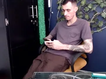 Crazy-lady – webcam model profile photo Image 5