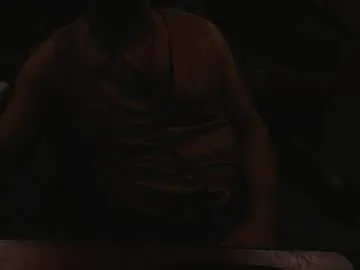 LaureMestler – webcam model profile photo Image 7