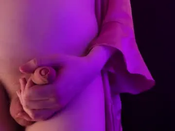 sukubb-overlord – webcam model profile photo Image 2