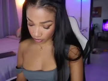 softienymph – webcam model profile photo Image 2