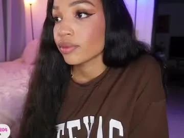 softienymph – webcam model profile photo Image 4