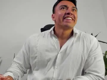 Ninjainia – webcam model profile photo Image 13