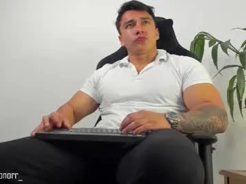 Ninjainia – webcam model profile photo Image 4