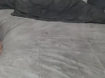 Keep_us_wild – webcam model profile photo Image 14