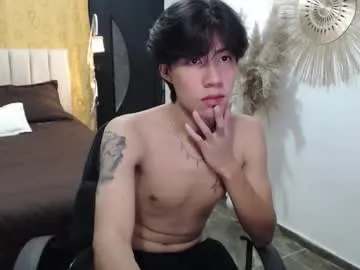 963_kurumi – webcam model profile photo Image 8