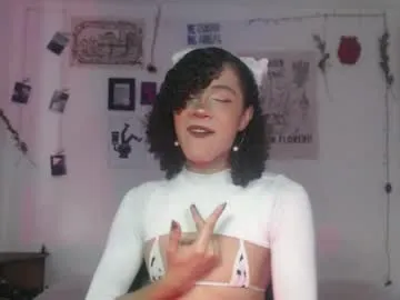 faplex – webcam model profile photo Image 5