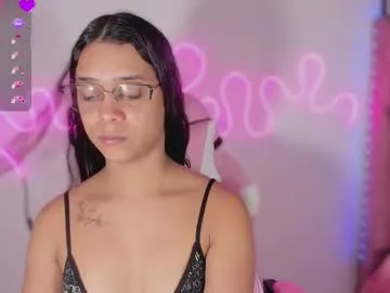 naughtystyle69 – webcam model profile photo Image 19