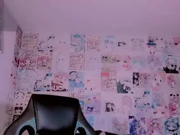 LollyMille – webcam model profile photo Image 14