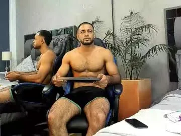 trizquelmen – webcam model profile photo Image 16