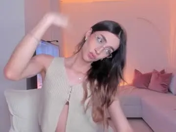 shinyways – webcam model profile photo Image 15