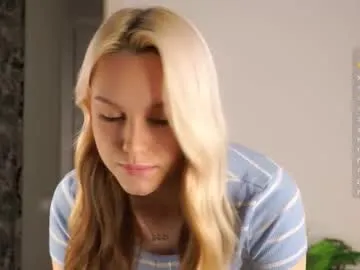 mayadashaaa – webcam model profile photo Image 11