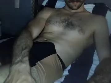 TOP_po – webcam model profile photo Image 6