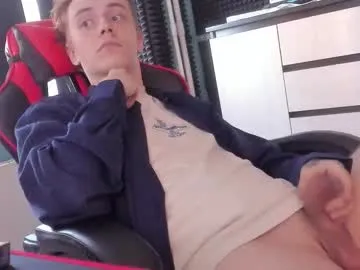 mon1_day – webcam model profile photo Image 5