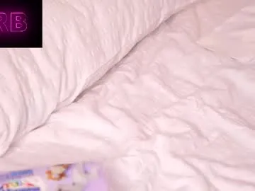 mayadashaaa – webcam model profile photo Image 11