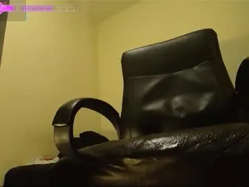 hina_porn – webcam model profile photo Image 8