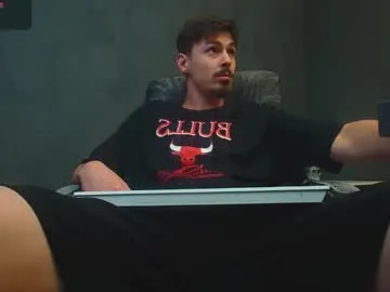 octavarium211 – webcam model profile photo Image 11